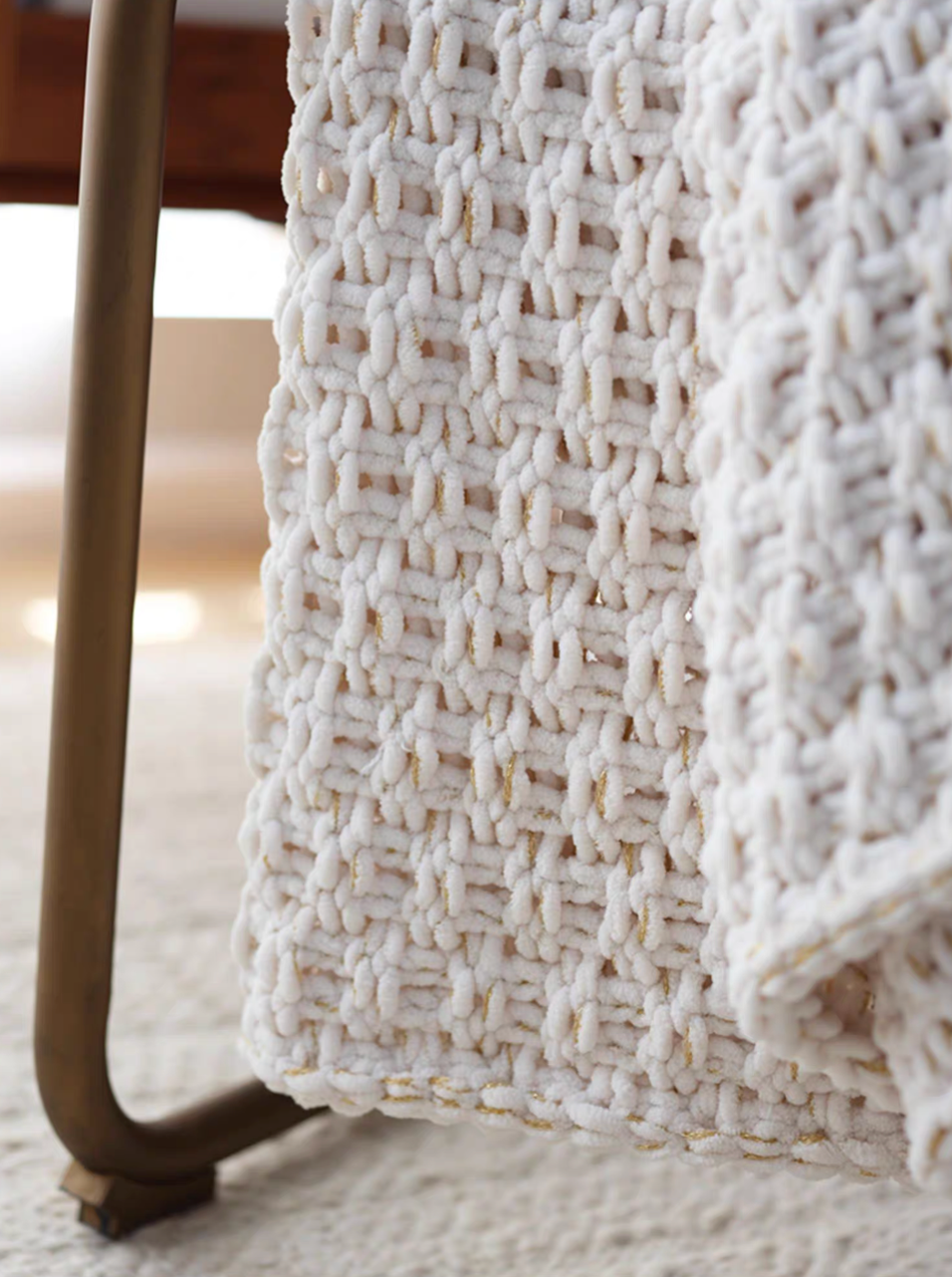 GOLD Pure Chunky Knit Throw Blanket