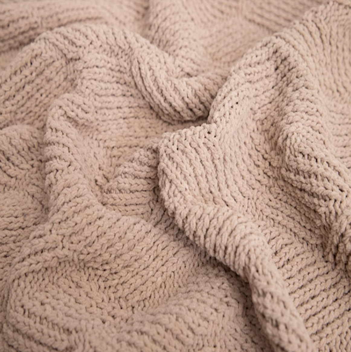 Chenille Cable Knit Throw Blanket