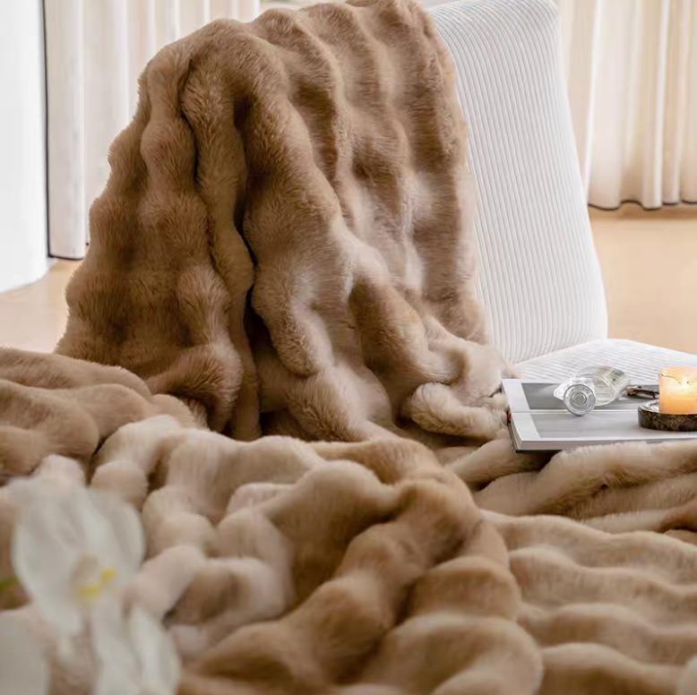 Faux Fur Throw Blanket