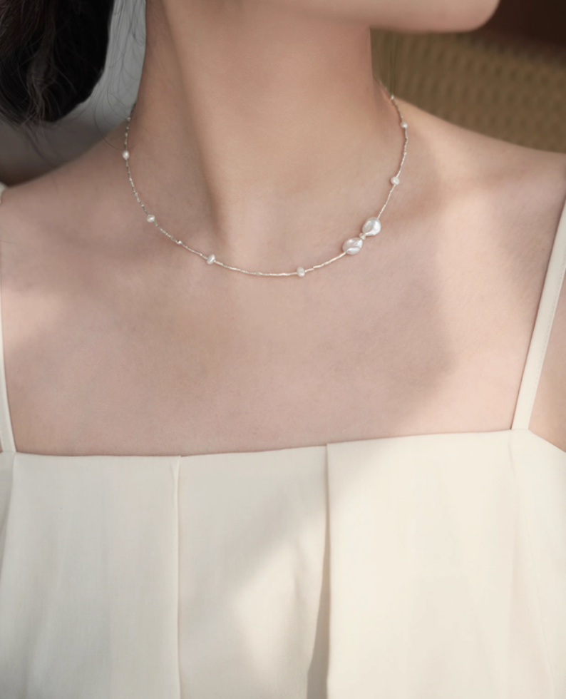 Serenade Pearl Choker