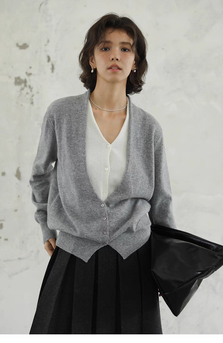 Textured Wool Buttoned Cardigan