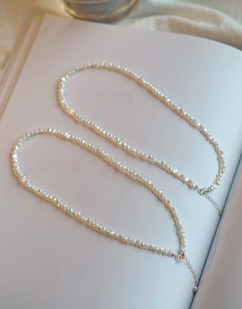 Classic Baroque Pearl Necklace