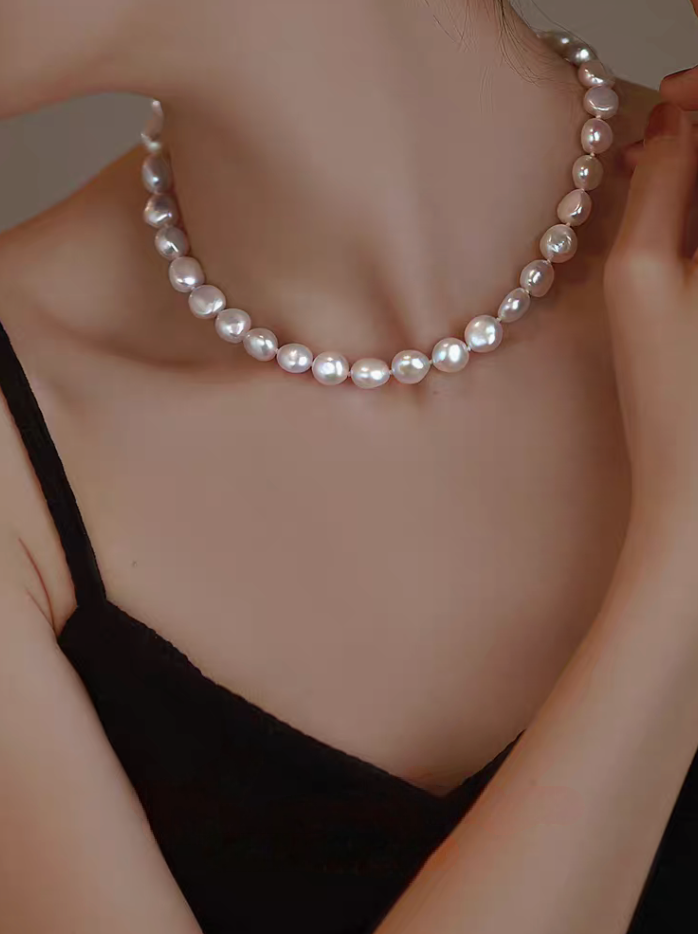 Classic Baroque Pearl Necklace